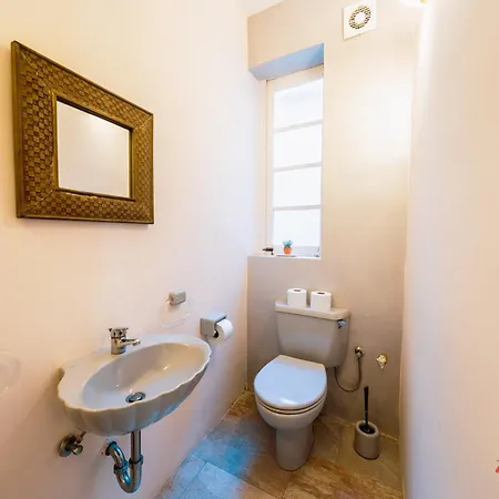 Stunning With Gorgeous Harbour Views سنجليا