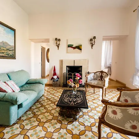 Stunning With Gorgeous Harbour Views شقة *