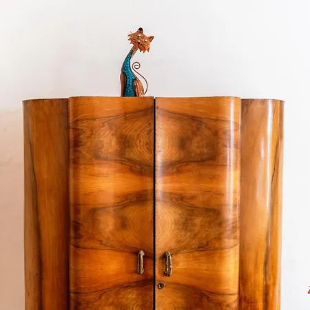 Stunning With Gorgeous Harbour Views *