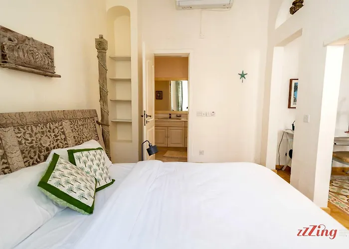 Stunning With Gorgeous Harbour Views 公寓