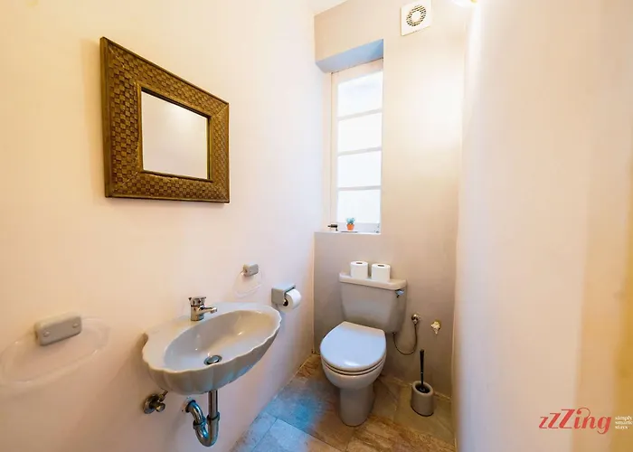 Stunning With Gorgeous Harbour Views